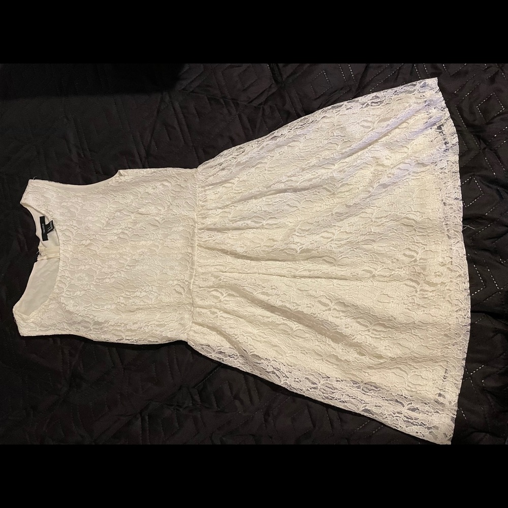 Forever 21 Fit and Flare Lace Formal Dress, White